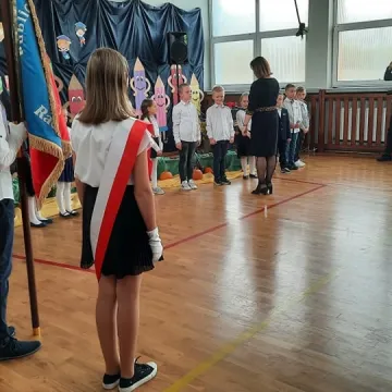 Ślubowanie pierwszaków w PSP nr 8 w Radomsku