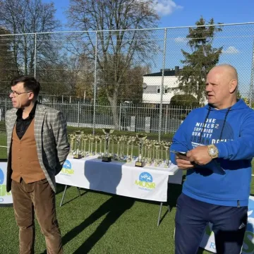 Gołębiarze mistrzem „Szóstek Piłkarskich” w Radomsku