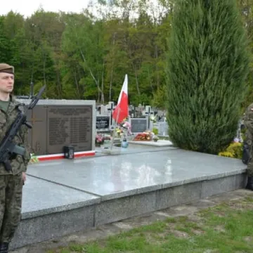 Uroczystości w Bąkowej Górze - oddano hołd Żołnierzom Wyklętym