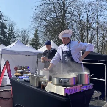Święta coraz bliżej. Widać to na Jarmarku w Radomsku