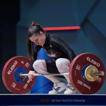 Podnoszenie ciężarów. Oliwia Drzazga szósta w Europie!