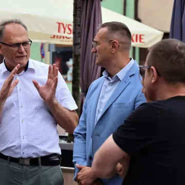 „Zielone ściany” i eko-parking w Radomsku zdobędą nagrodę w ogólnopolskim konkursie?