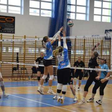 Wygrana po tie-breaku. Volley Radomsko-Volley Opoczno 3:2