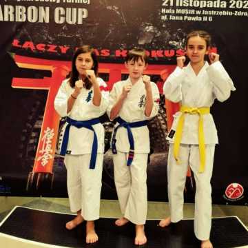 Dwa medale karateków Randori Radomsko na „Carbon Cup”