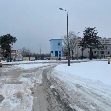 Koszmar, dramat, porażka – radomszczanie komentują „zimowy” stan dróg w mieście