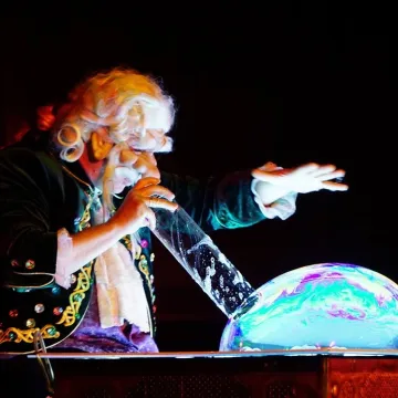 Teatr Baniek Mydlanych. Międzynarodowe widowisko w Radomsku!