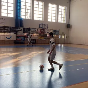 Grają i pomagają. VI Puchar Niezdobywców Pucharów dla Amelki