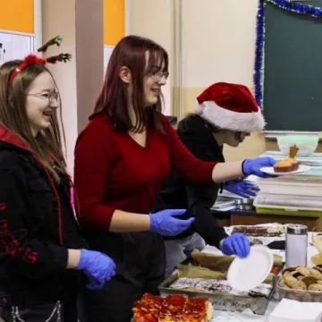 Mikołajki dla Ani w „Ekonomiku”