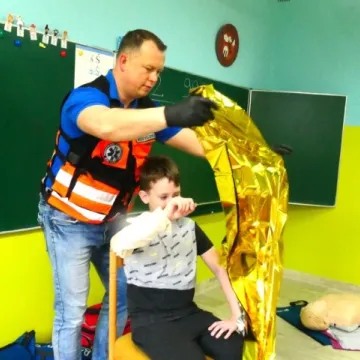 W Dziepółci dzieci poznały zasady udzielania pierwszej pomocy