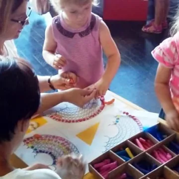 Poznawanie świata przez najmłodszych w MDK