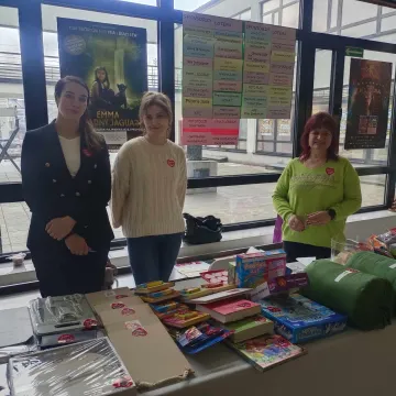 Puszki rozdane, wolontariusze na mieście. Radomsko gra z WOŚP