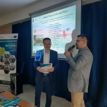 „Praktyka czyni mistrza”. Podsumowanie unijnego projektu w „Mechaniku”