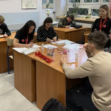 „Komórkomania” w ZSDiOŚ. Uczniowie i nauczyciele wsparli DKMS