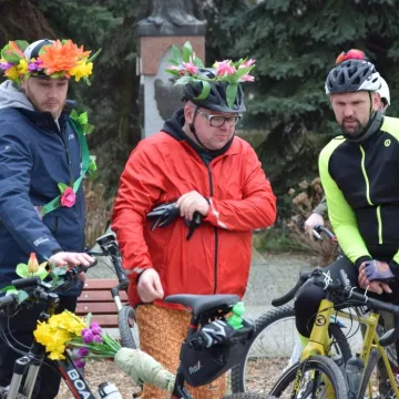 Rowerzyści z Radomska powitali wiosnę