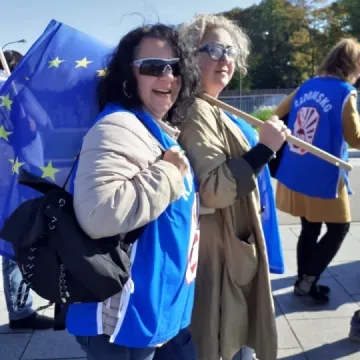 Pedagodzy z Radomska na demonstracji w stolicy