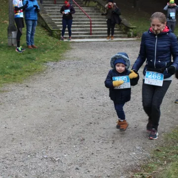 Radomsko: Ponad 200 zawodników w biegu „Szansa Na 5”