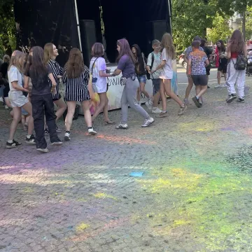 Magia kolorów, czyli Holi Day 2024 w Radomsku