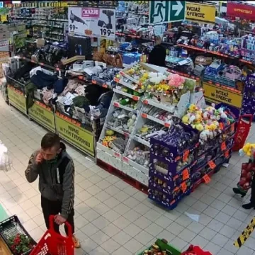 Rozpoznajesz tego mężczyznę?