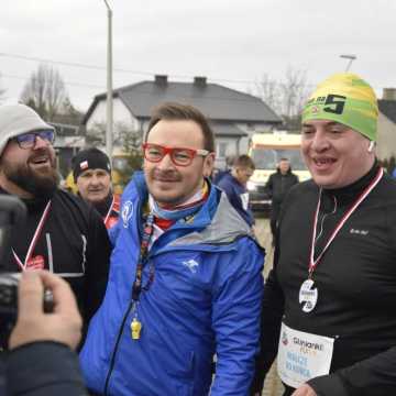 [WIDEO] Glinianki parkRUN w Radomsku. Bieg dla zdrowia i WOŚP 2025