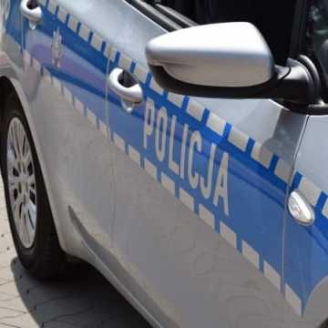 Zderzenie dwóch aut na skrzyżowaniu Skłodowskiej i Matejki w Radomsku