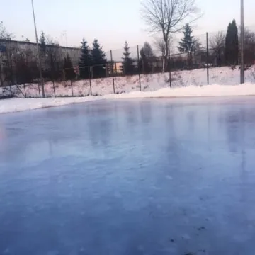 MOSiR zaprasza na lodowisko przy ul. L. Czarnego