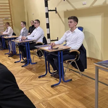 Drugi dzień matury 2024. Dziś maturzyści mierzą się z matematyką