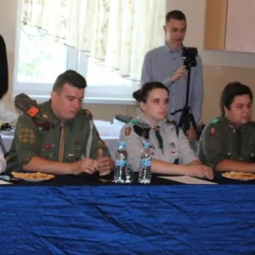 Okrągły stół wychowawczy w Radomsku