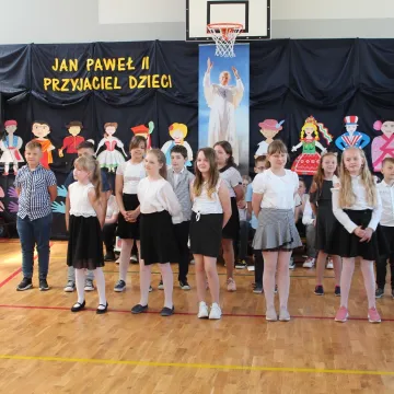 Dzień Patrona w PSP nr 8 w Radomsku