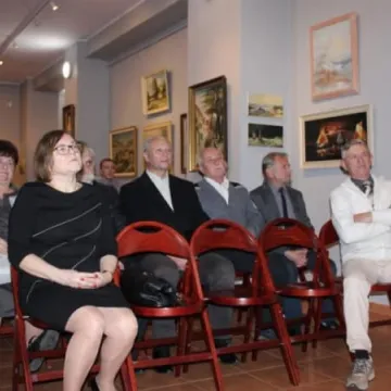 O temblakach broni białej