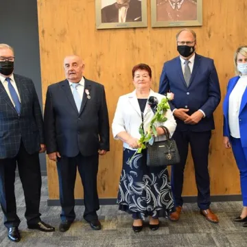 „Złoci” małżonkowie odznaczeni medalami