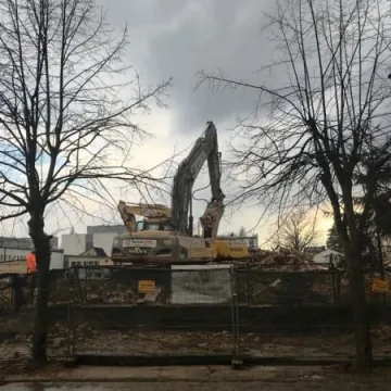 Najstarsza część starego szpitala w gruzach