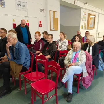 Marcin Wodo promował książkę „Ciemne plamy w Radomsku”