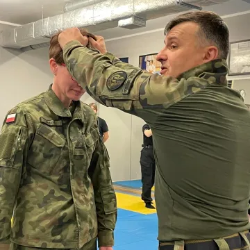 Uczniowie klas mundurowych z Radomska uczestniczyli w manewrach WOT