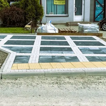 Zobacz, jak postępują prace przy przebudowie ul. Żeromskiego w Radomsku