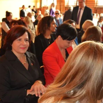 Medale i nagrody dla pracowników powiatowych placówek oświatowych