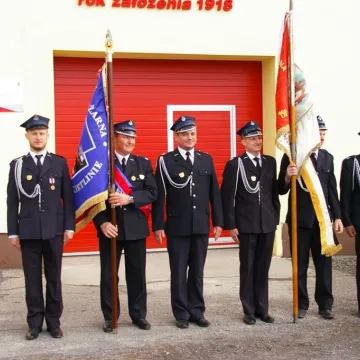 Uroczysty apel i odznaczenia dla druhów z OSP w Kietlinie