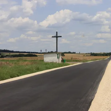 Finał prac na drodze powiatowej w miejscowości Zagórze