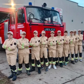 Specjalistyczne ubrania dla OSP Bogwidzowy