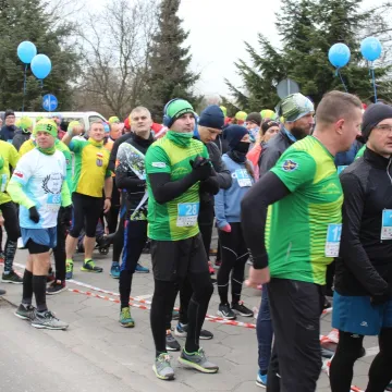 Radomsko: Ponad 200 zawodników w biegu „Szansa Na 5”