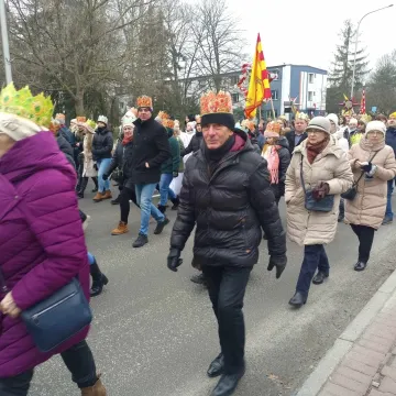 Orszak Trzech Króli w Radomsku: radość i kolędy