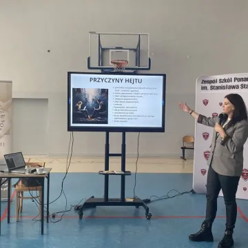 Jak walczyć z hejtem? O tym rozmawiano w „Mechaniku”