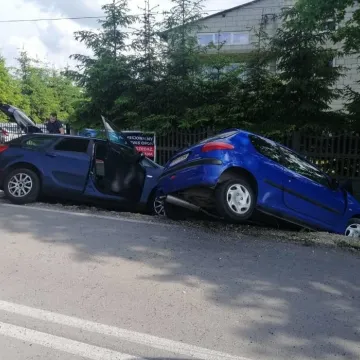 Wypadek w Strzałkowie: 5 osób trafiło do szpitala