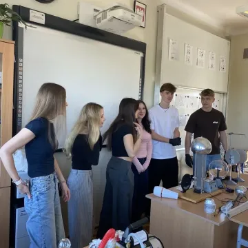 Quizy, doświadczenia. I LO przyciągnęło uczniów