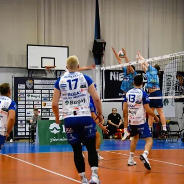 Bugaj Volley Radomsko pewnie wygrywa z Ikarem Legnica 3:0