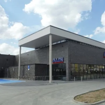 Aldi w nowym parku handlowym w Radomsku