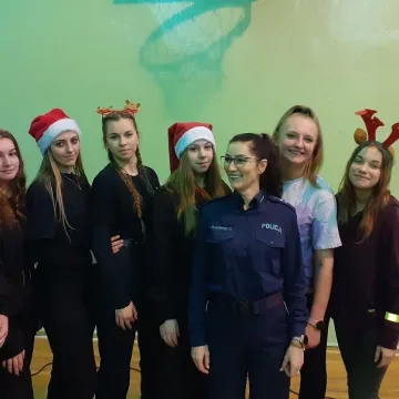 Kamieńsk: Święty Mikołaj też świeci przykładem