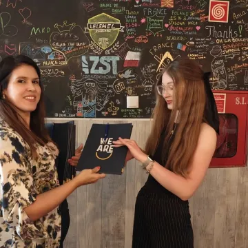 Zakończenie stażu uczniów ZSE z certyfikatami