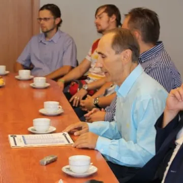 Nowoczesna promuje kolarstwo