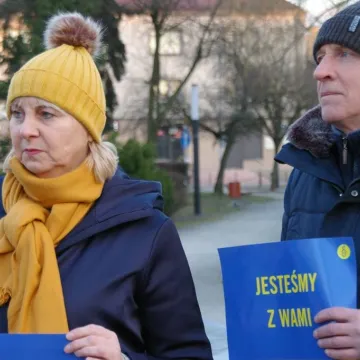 Radomsko: Wiec solidarności z Ukrainą