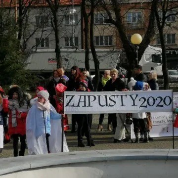 Ostatkowy korowód przeszedł ulicami Radomska